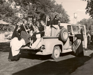 Sisters moving to Boerne 1962